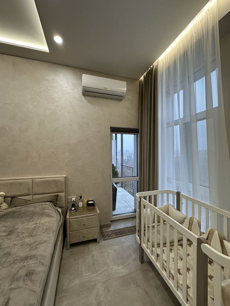Продажа 1-комнатной квартиры 65 м², Староказацкая ул., 52