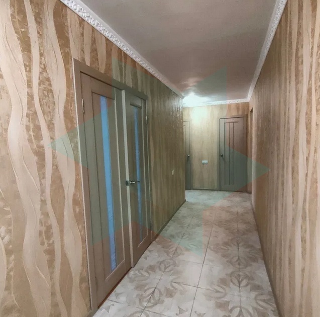 Продажа 3-комнатной квартиры 67 м², Менахем-Мендл Шнеерсона ул.