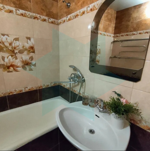 Продажа 3-комнатной квартиры 67 м², Менахем-Мендл Шнеерсона ул.