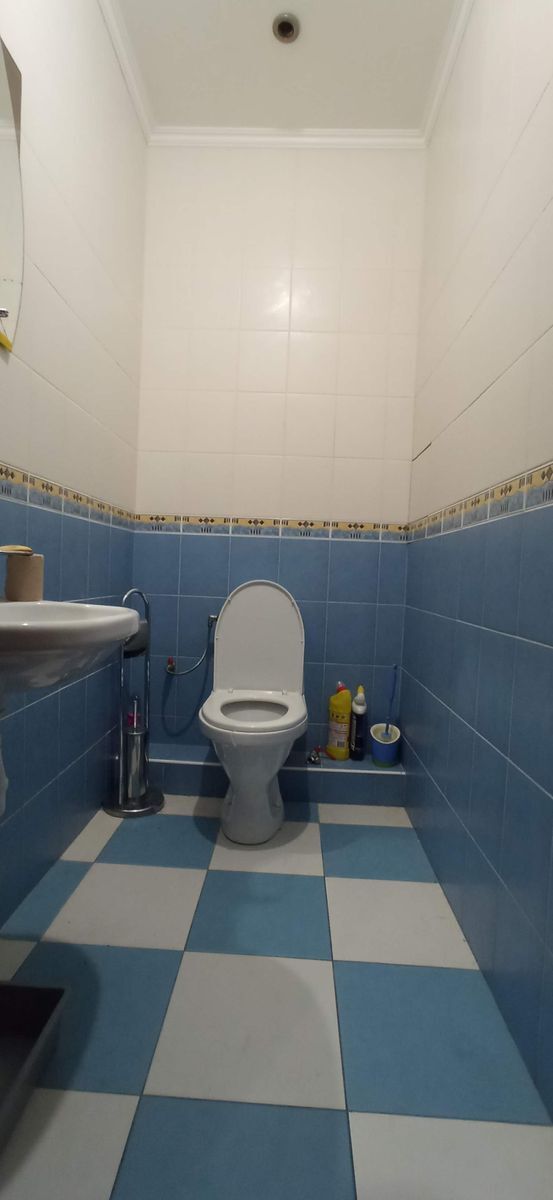 Продаж 2-кімнатної квартири 85 м², Микільсько-Слобідська вул., 6
