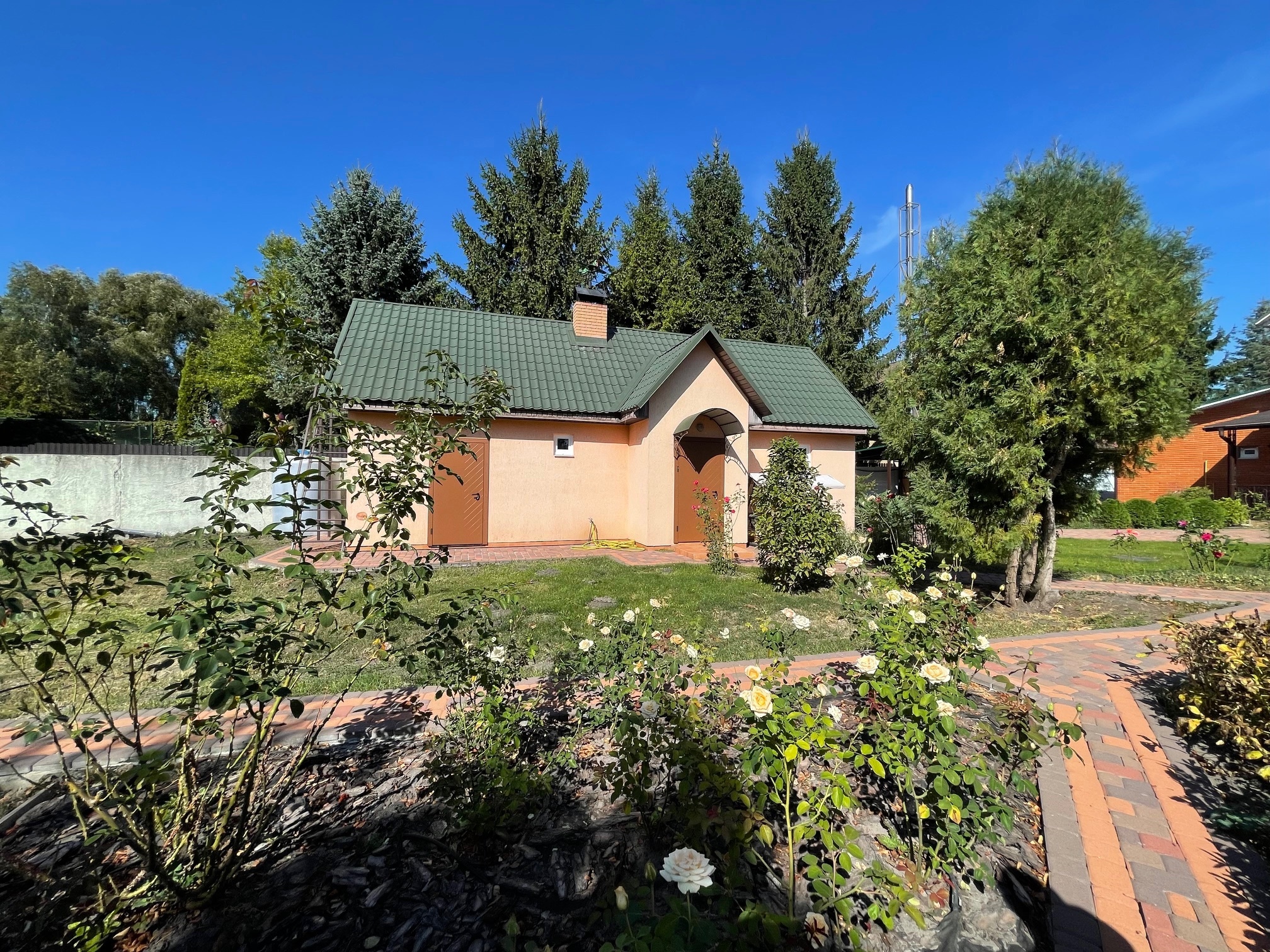 Продаж будинку 315 м²