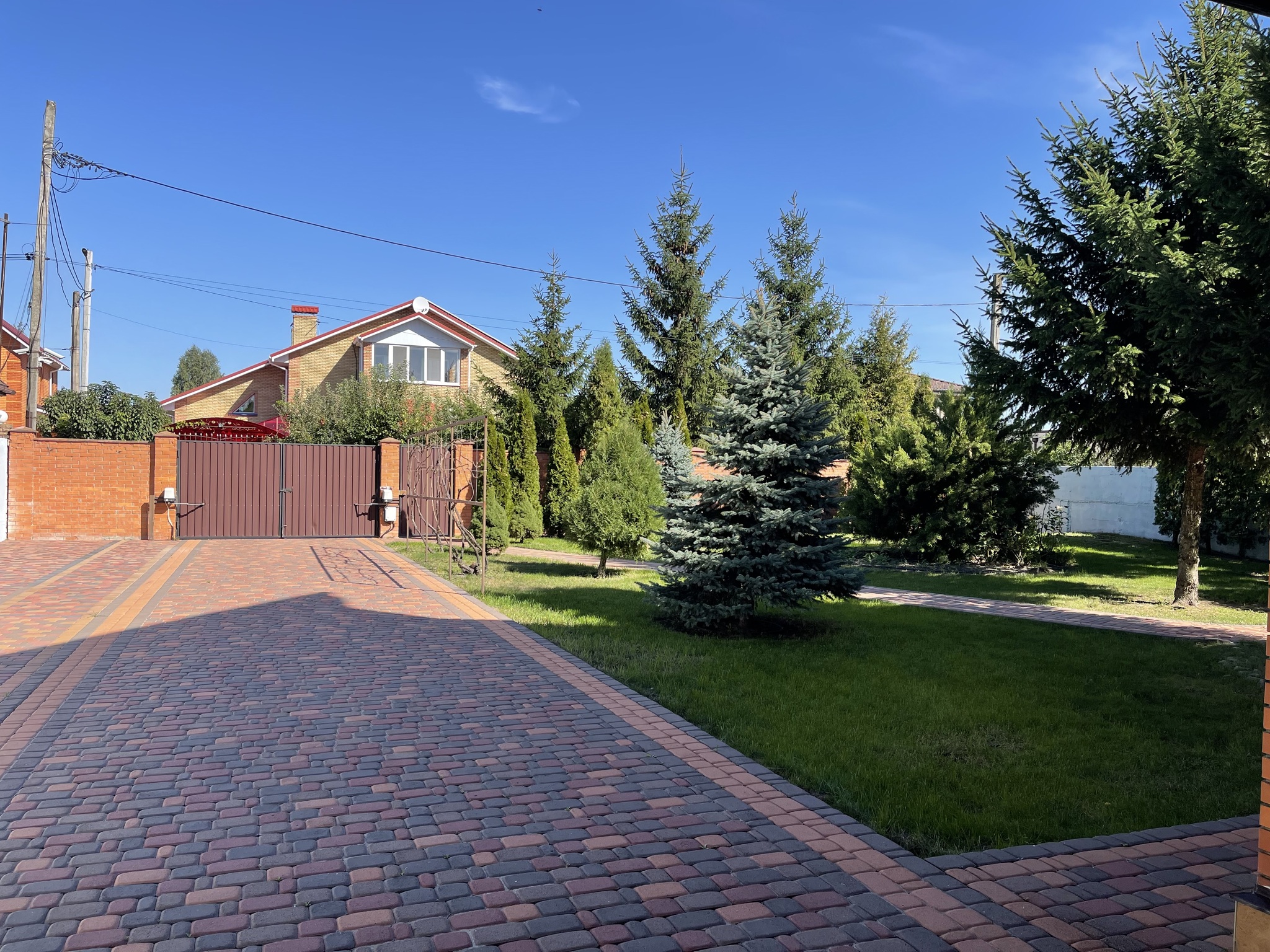 Продаж будинку 315 м²