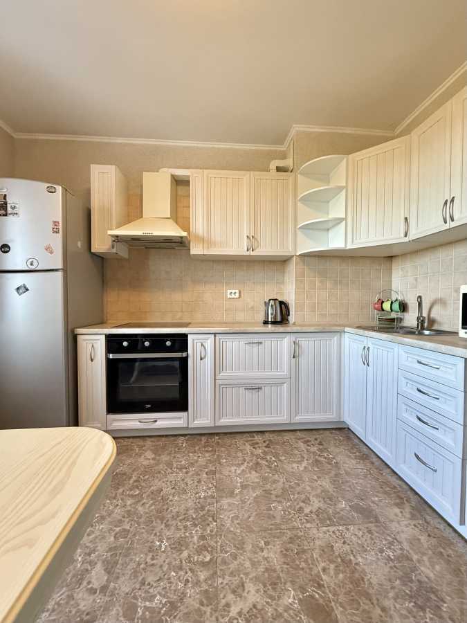 Продаж 2-кімнатної квартири 72 м², Науки просп., 60а