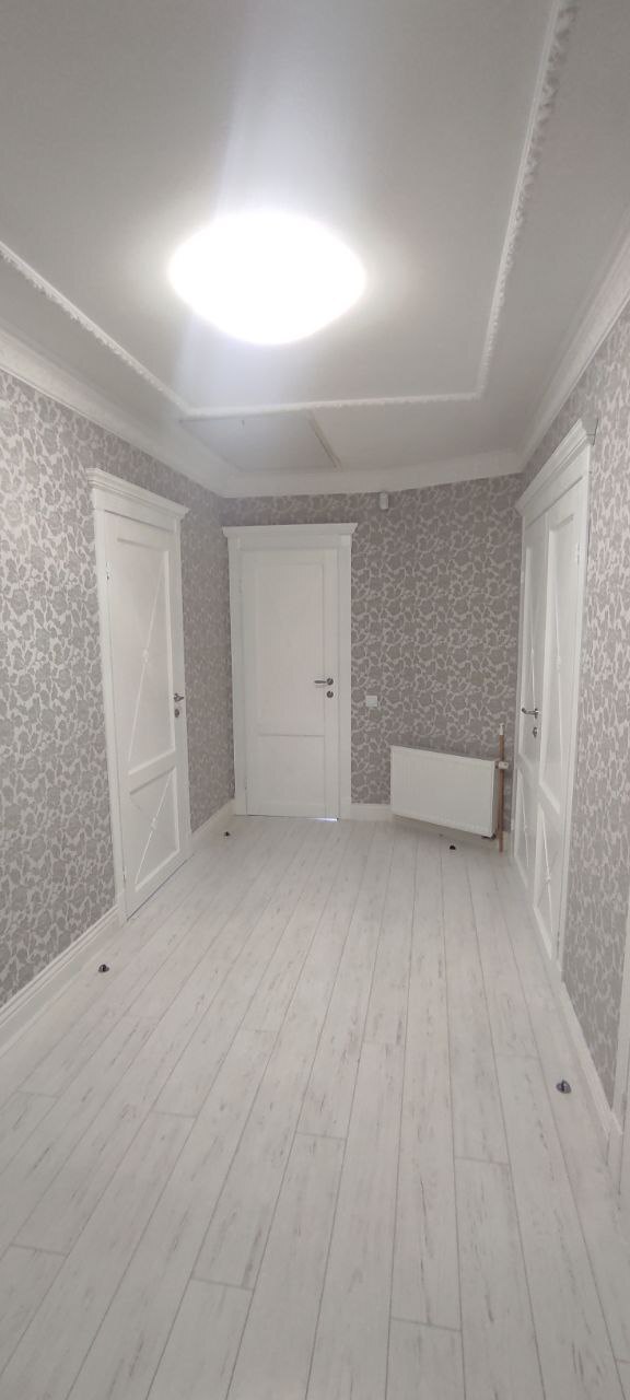 Продаж будинку 250 м²