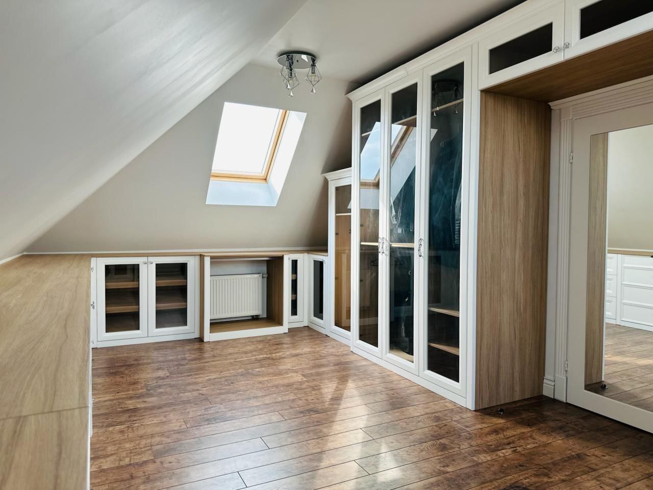 Продаж будинку 250 м²
