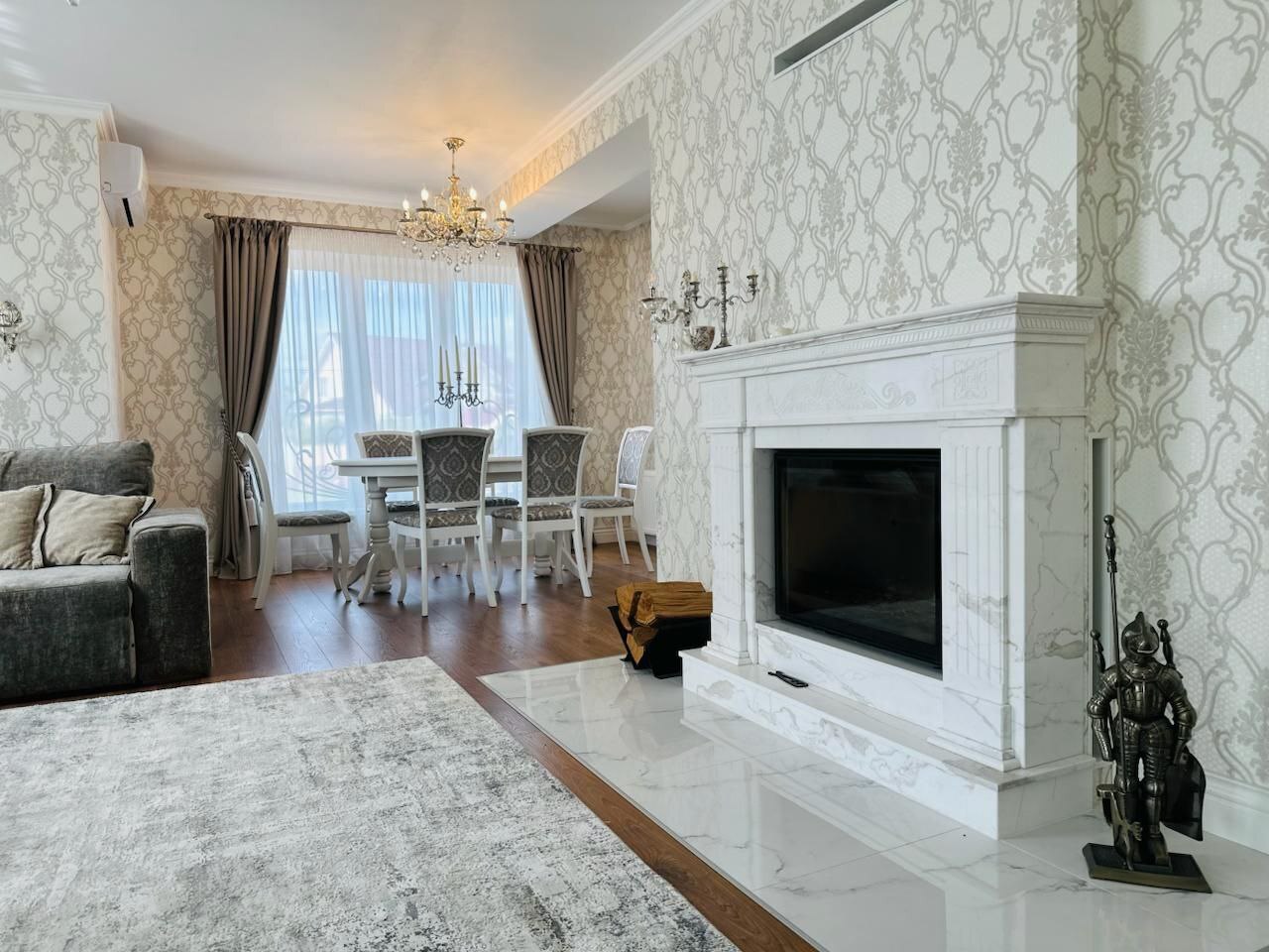 Продаж будинку 250 м²
