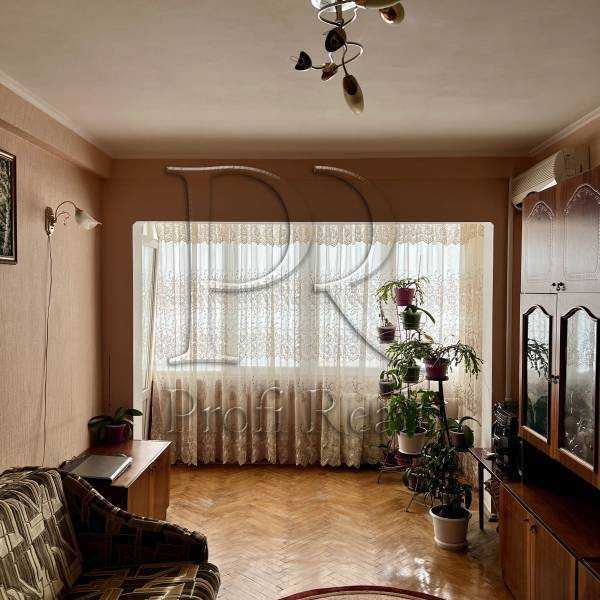 Продажа 2-комнатной квартиры 48 м², Виктора Ярмолы ул., 28-32