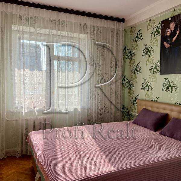 Продажа 2-комнатной квартиры 48 м², Виктора Ярмолы ул., 28-32