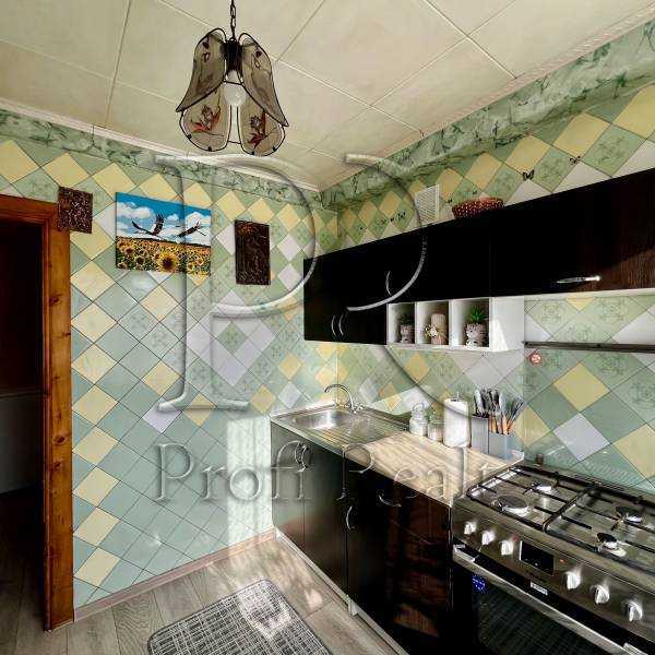 Продажа 2-комнатной квартиры 48 м², Виктора Ярмолы ул., 28-32