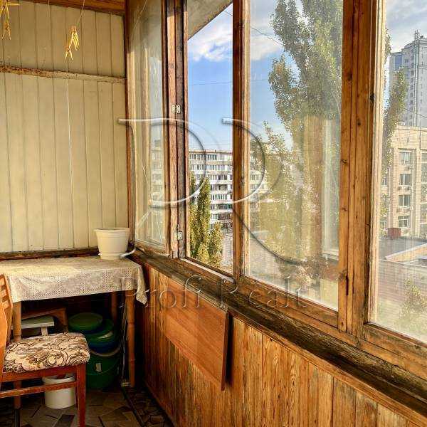 Продажа 2-комнатной квартиры 48 м², Виктора Ярмолы ул., 28-32