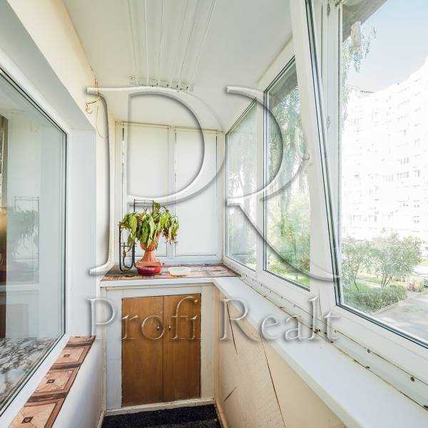 Продаж 3-кімнатної квартири 60 м², Володимирська вул., 2Б