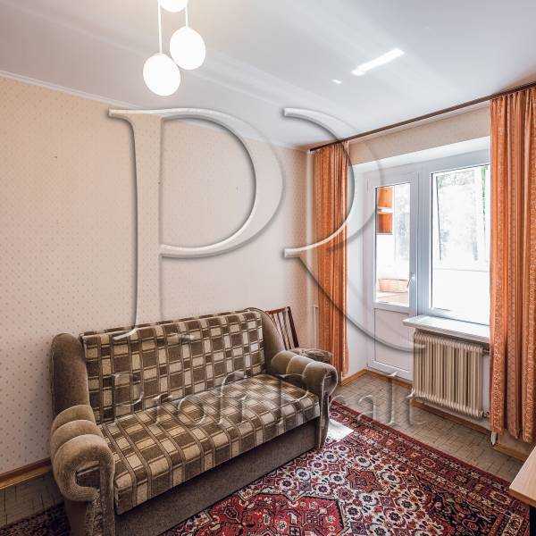 Продаж 3-кімнатної квартири 60 м², Володимирська вул., 2Б
