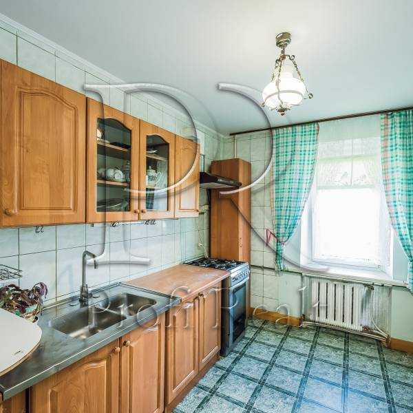 Продаж 3-кімнатної квартири 60 м², Володимирська вул., 2Б