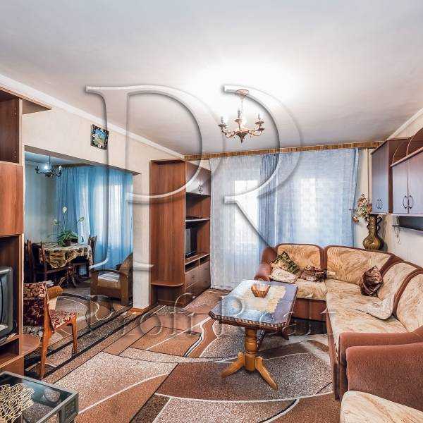 Продажа 3-комнатной квартиры 87 м², Вячеслава Черновола ул., 8
