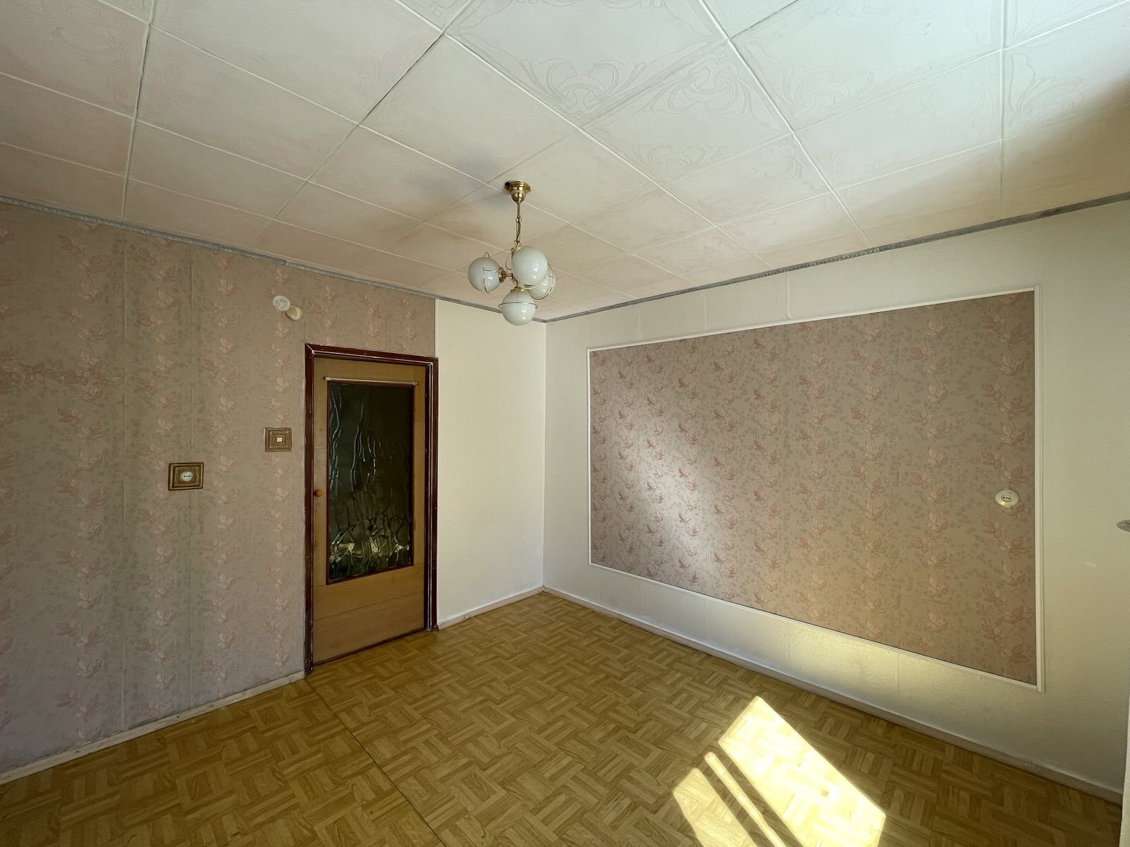Продажа 2-комнатной квартиры 50 м²