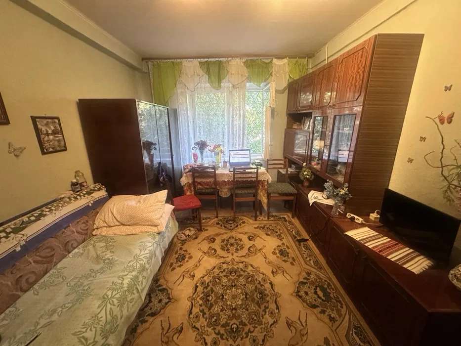 Оренда 1-кімнатної квартири 32 м², Раїси Окіпної вул., 5