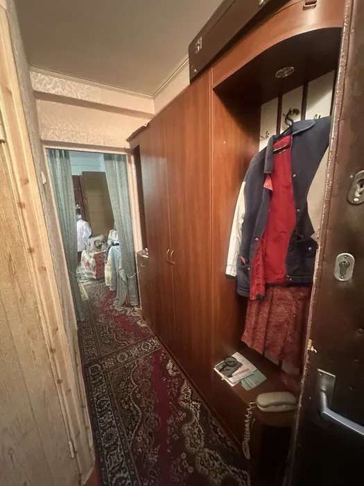 Оренда 1-кімнатної квартири 32 м², Раїси Окіпної вул., 5