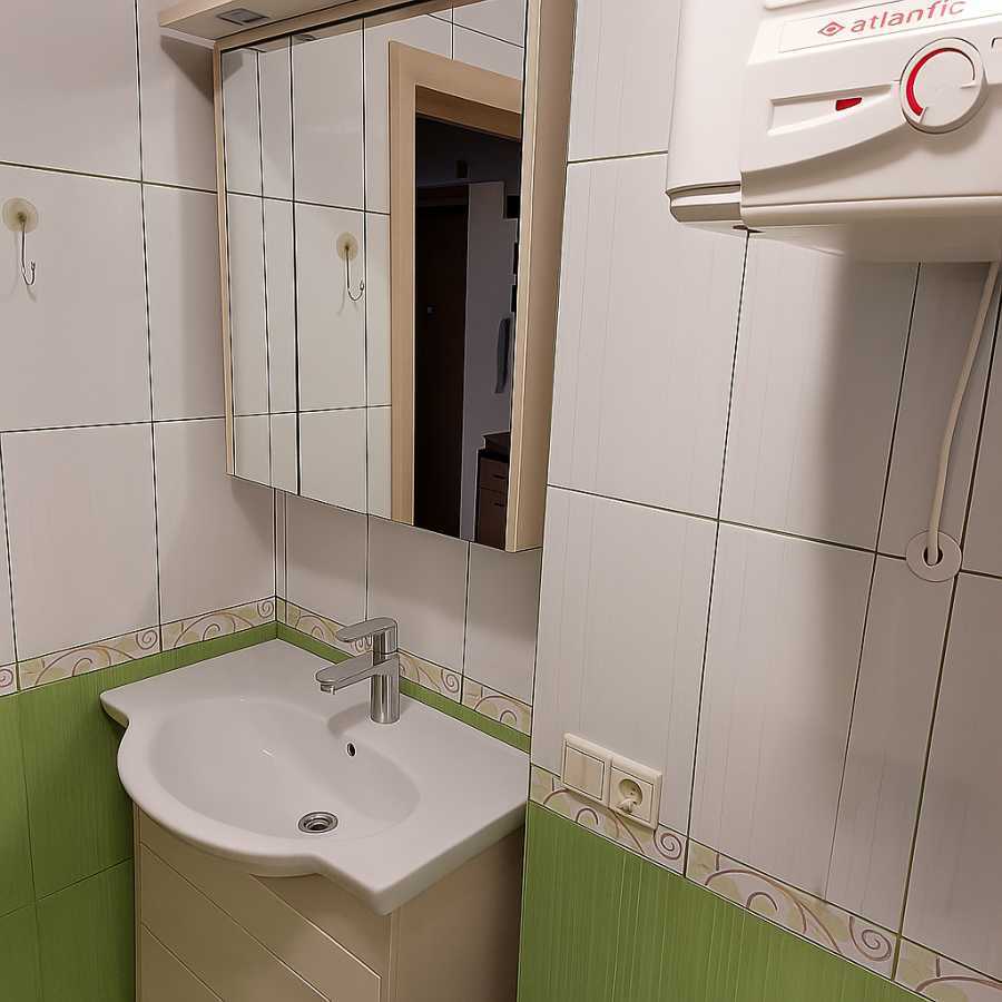 Продаж 1-кімнатної квартири 44.2 м², Юрія Кондратюка вул., 7