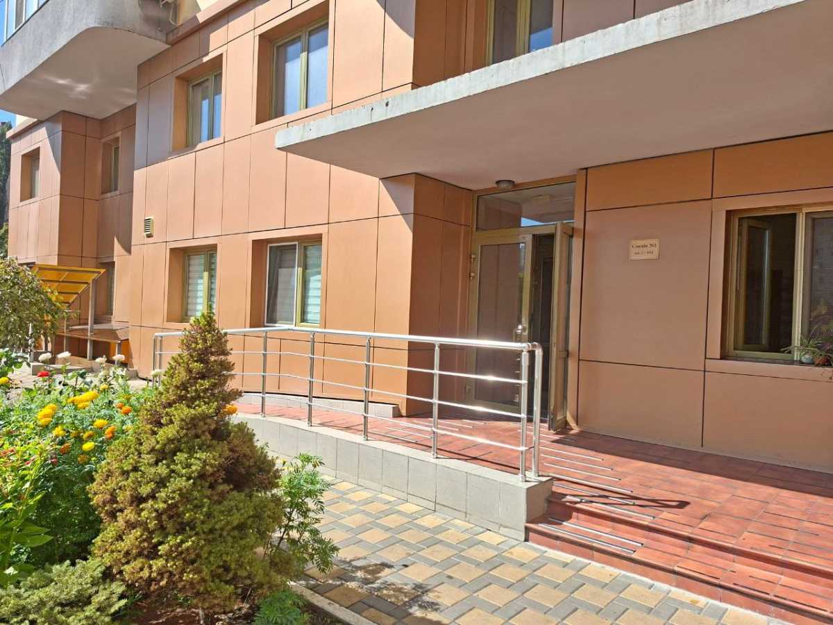 Продаж 1-кімнатної квартири 44.2 м², Юрія Кондратюка вул., 7