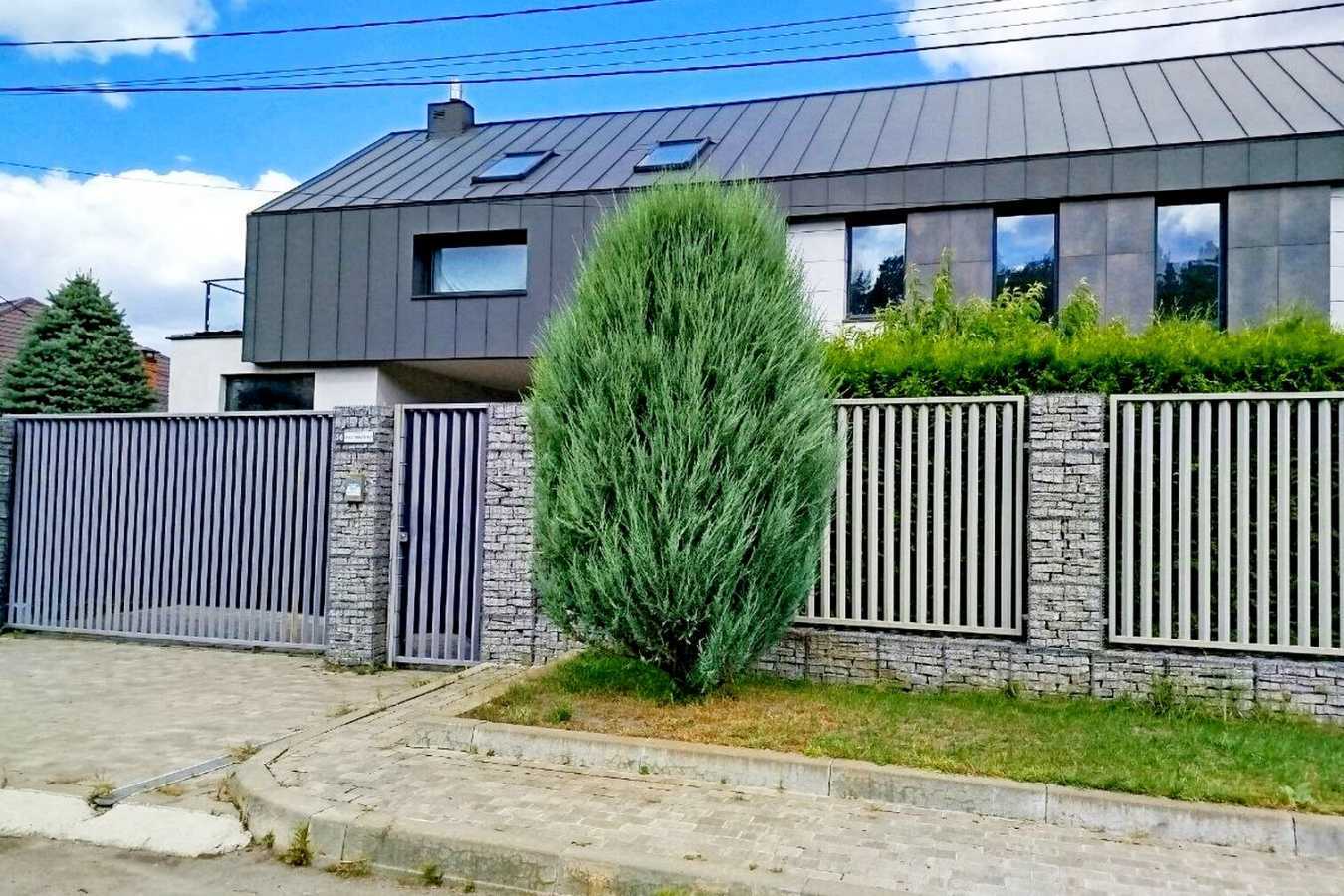 Продаж будинку 278 м², Лесі Українки, 56