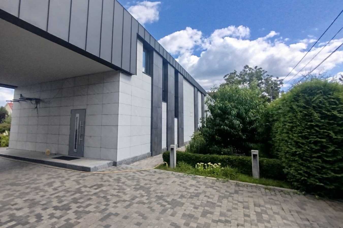 Продаж будинку 278 м², Лесі Українки, 56