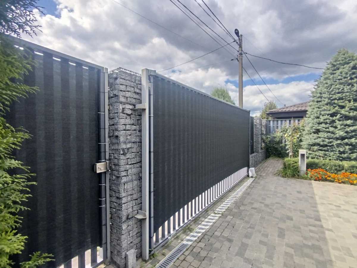 Продаж будинку 278 м², Лесі Українки, 56