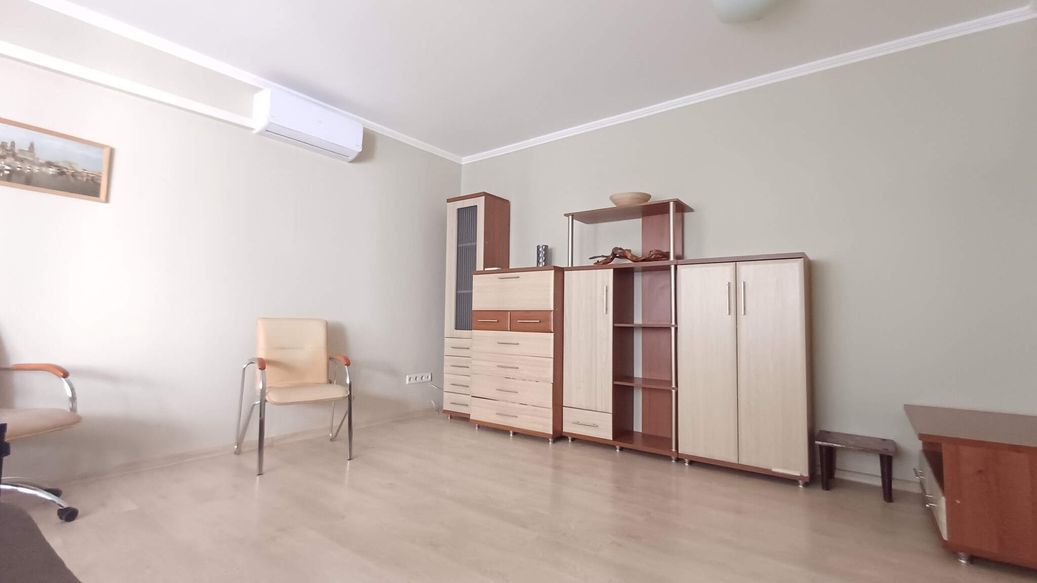 Продаж 1-кімнатної квартири 52 м², Лук`янівська вул., 63