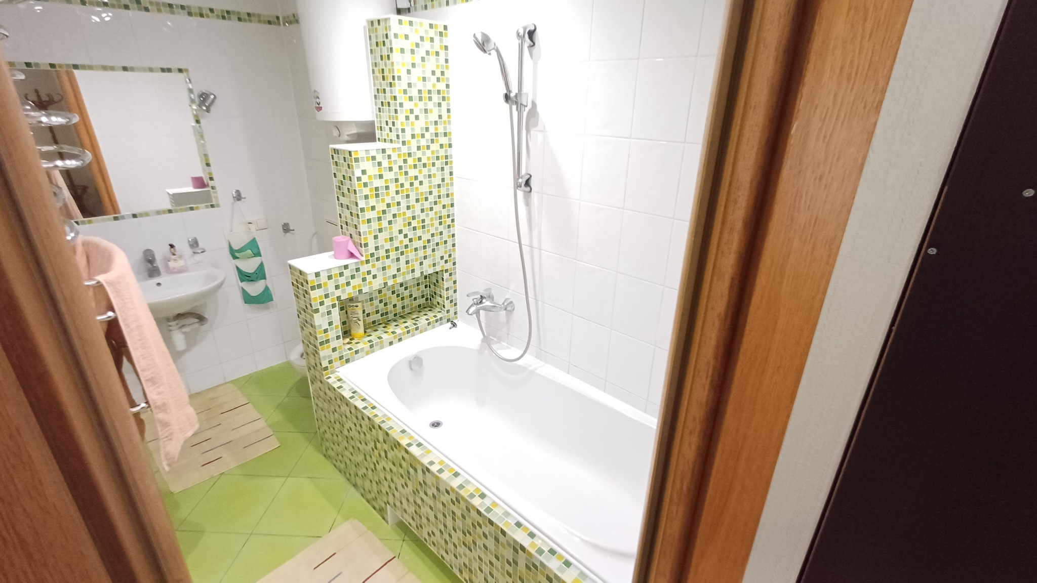 Продаж 1-кімнатної квартири 52 м², Лук`янівська вул., 63