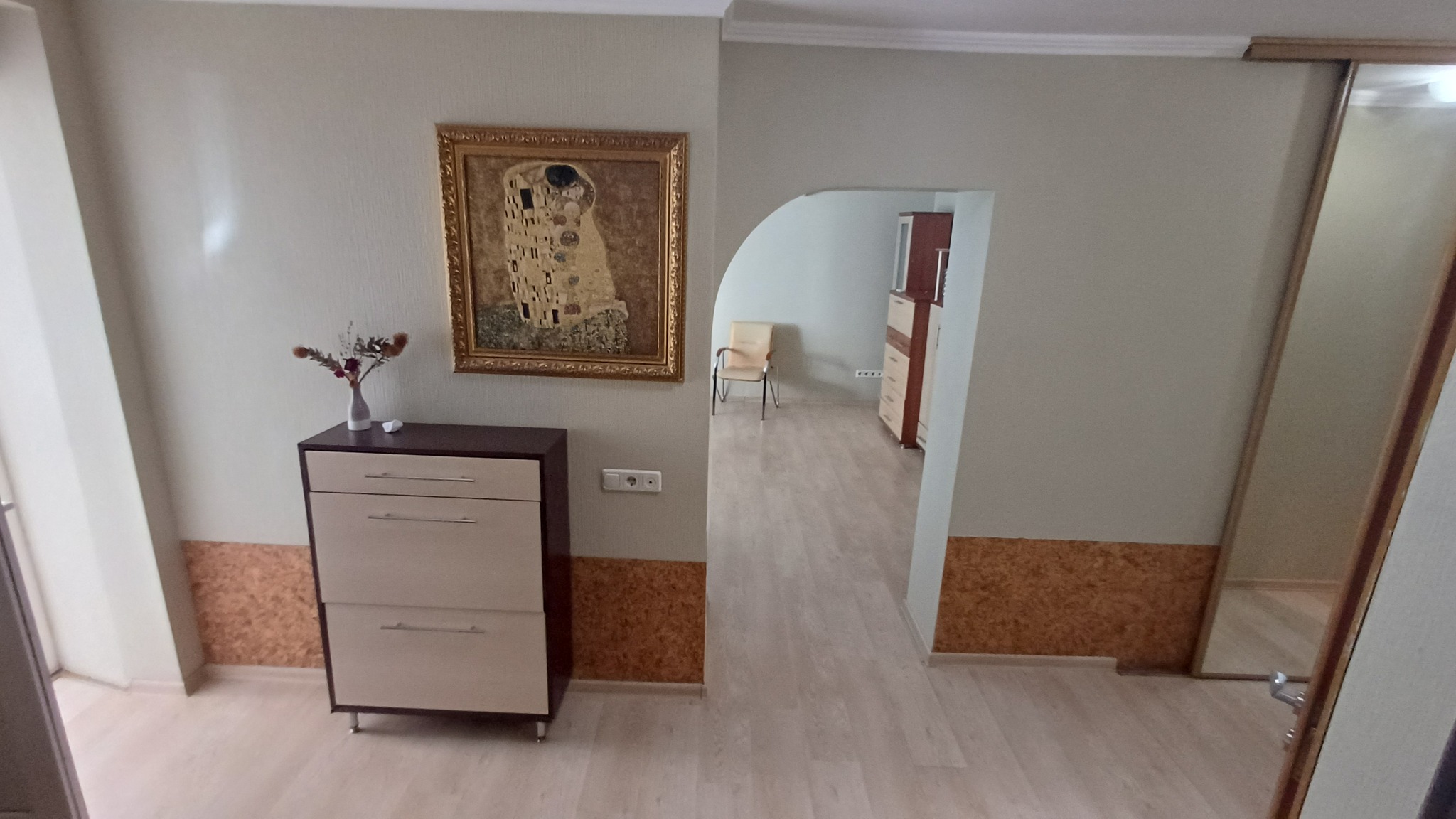 Продаж 1-кімнатної квартири 52 м², Лук`янівська вул., 63