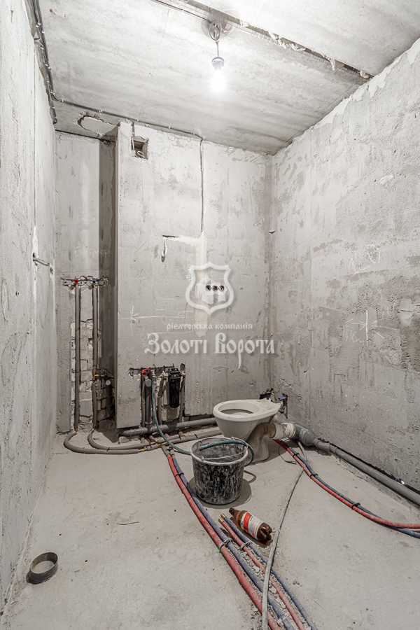 Продаж 1-кімнатної квартири 56 м², Машинобудівників вул., 14а-к2