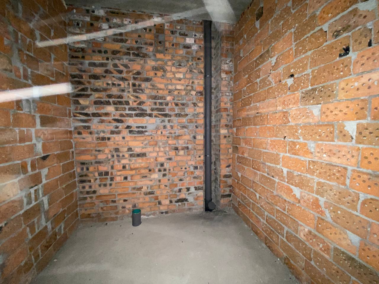 Продаж 2-кімнатної квартири 60.94 м²