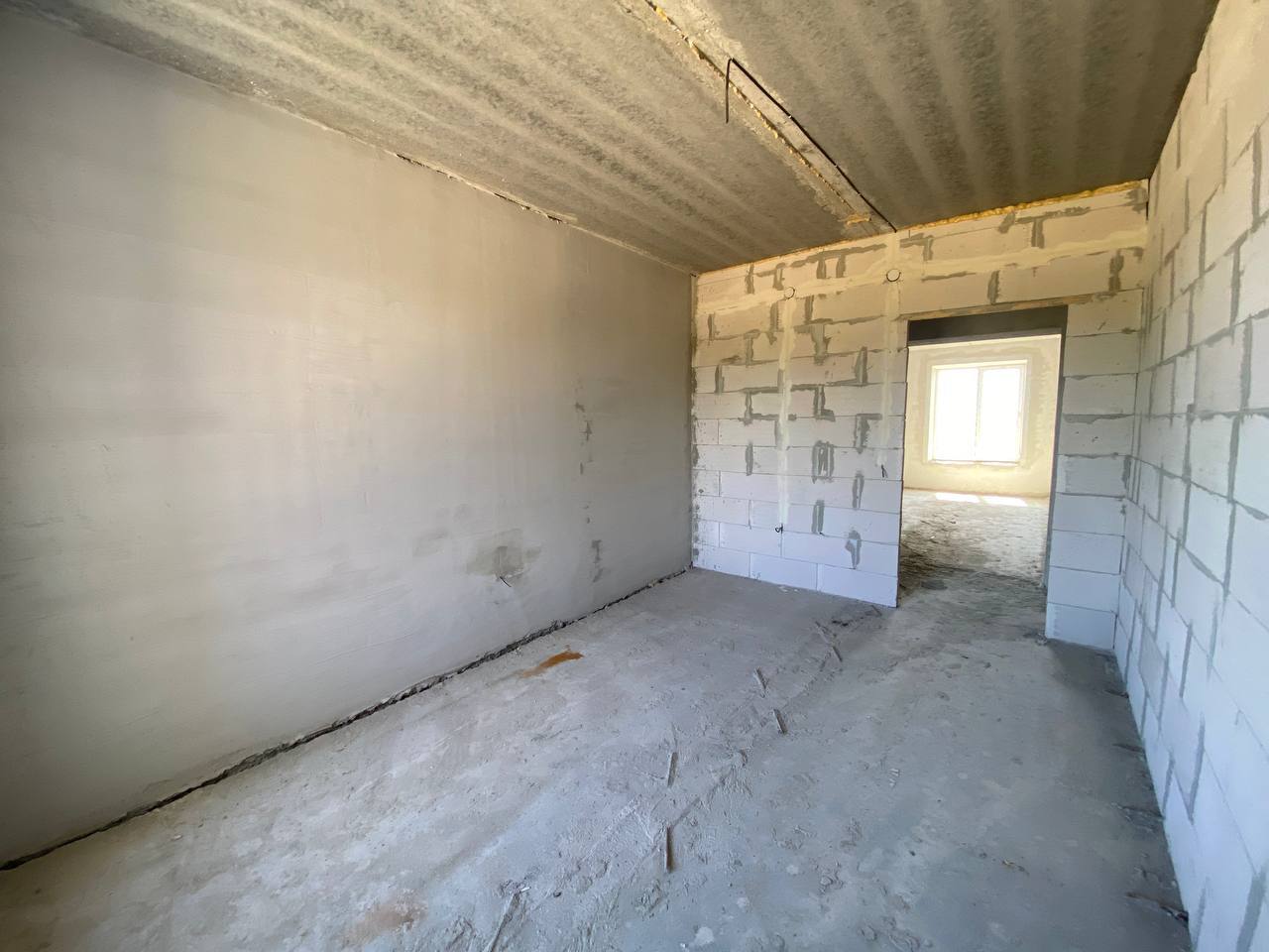 Продаж 2-кімнатної квартири 60.94 м²