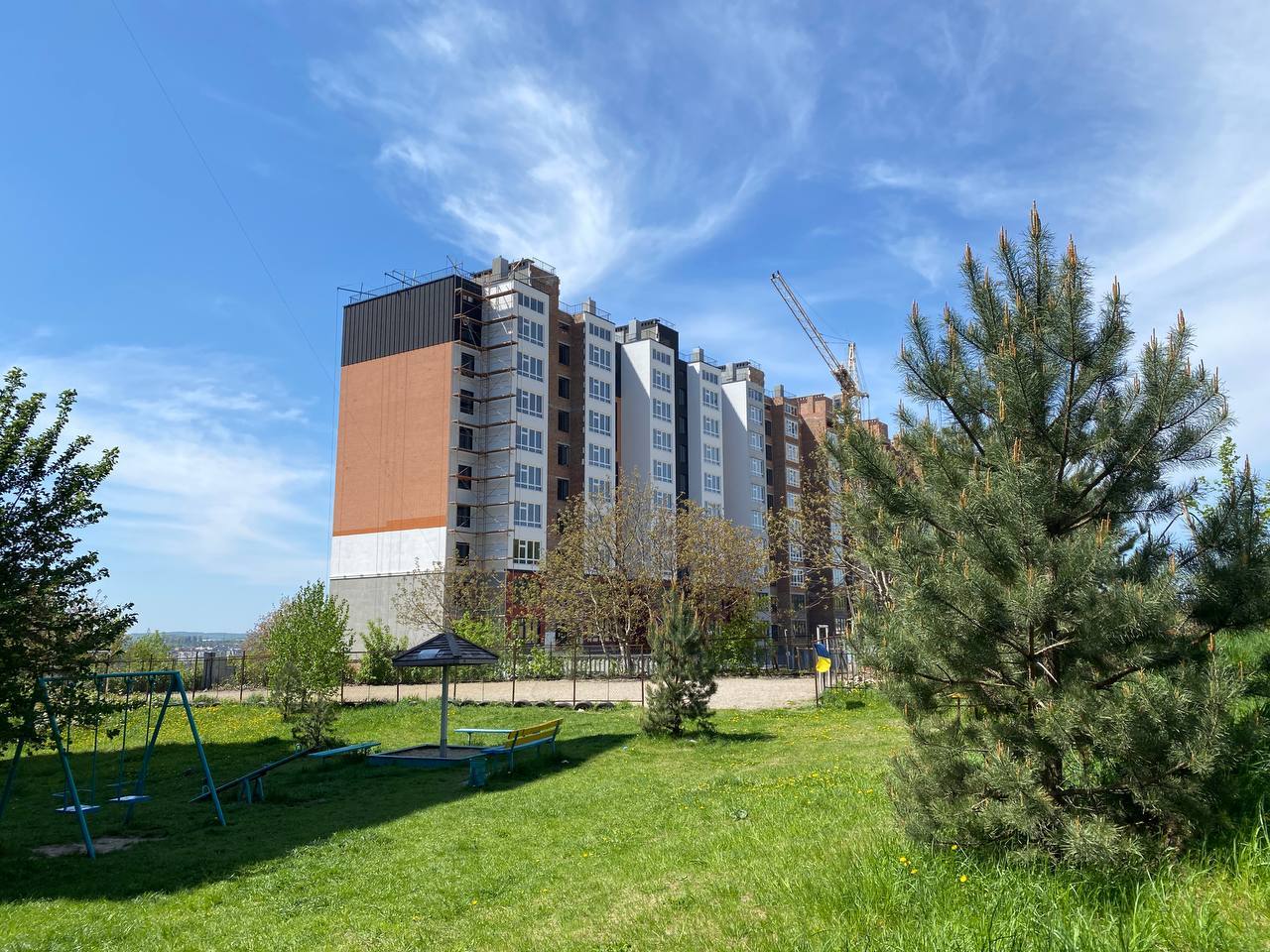 Продаж 2-кімнатної квартири 60.94 м²
