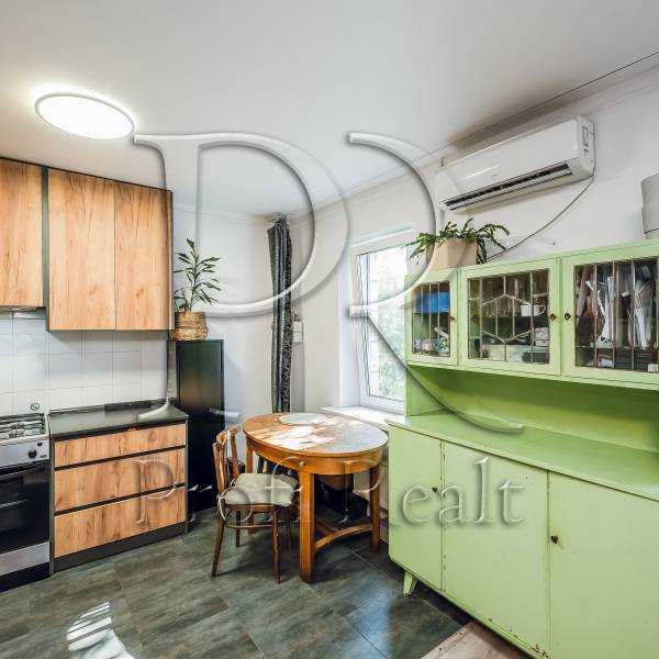 Продаж 1-кімнатної квартири 41 м², Олександра Попова вул., 5