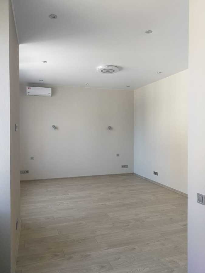 Продаж 1-кімнатної квартири 30 м², Євгена Коновальця вул., 36Е