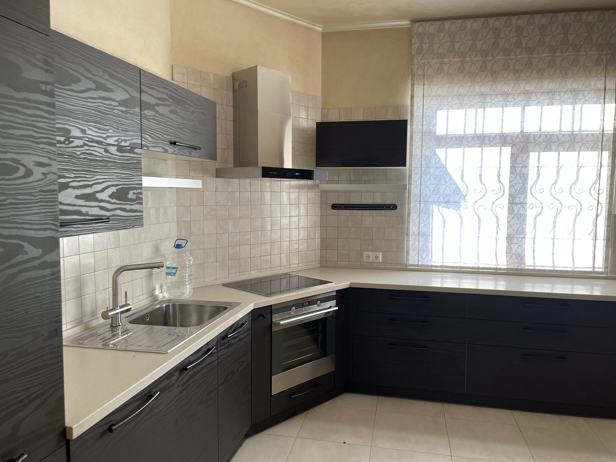 Аренда дома 280 м², Григория Гуляницкого ул., 32а