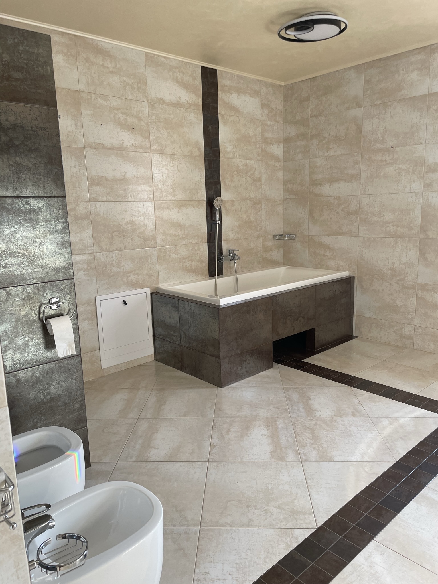Аренда дома 280 м², Григория Гуляницкого ул., 32а