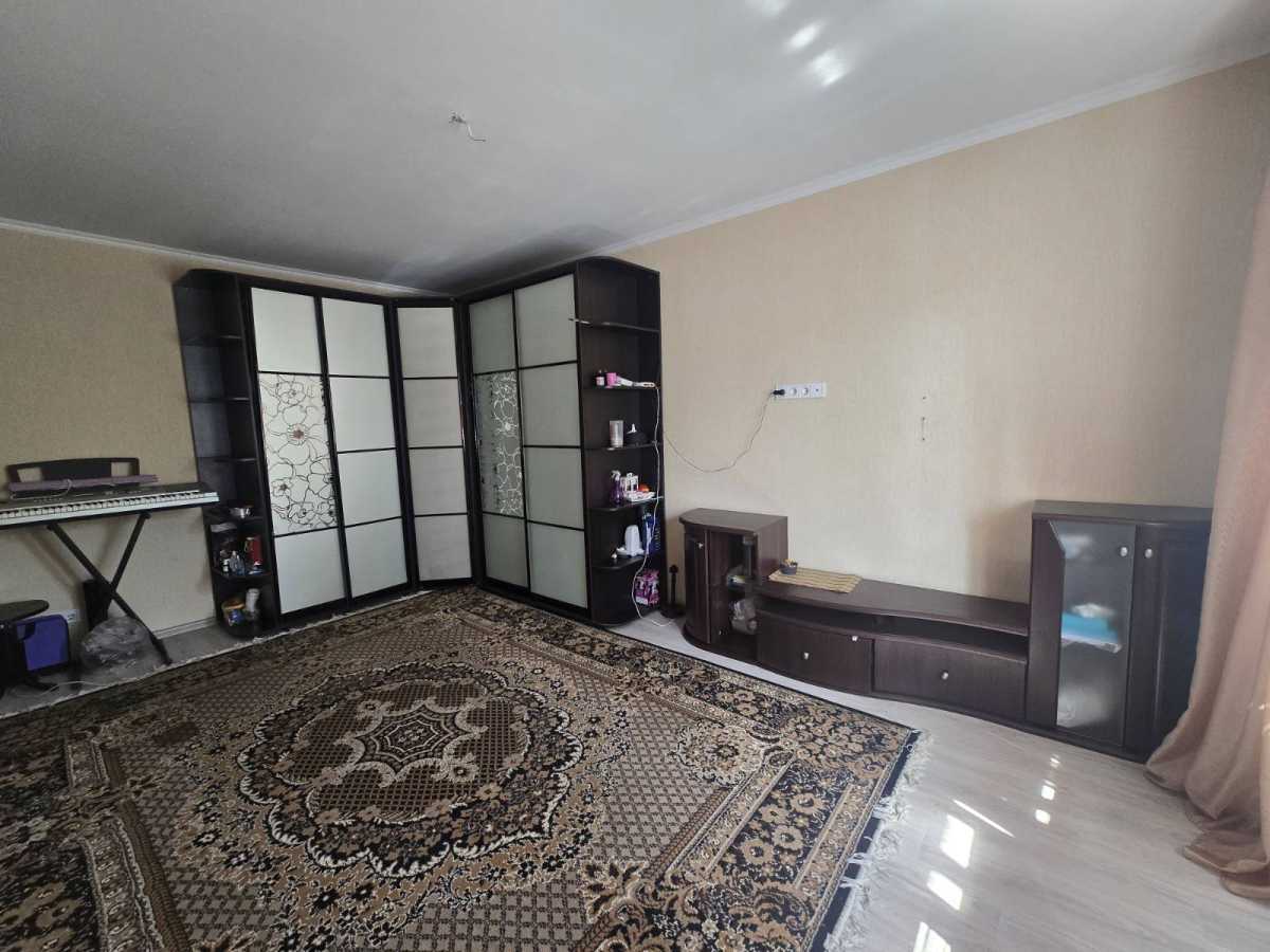 Аренда 2-комнатной квартиры 47 м², Михаила Донца ул., Ломоносова, 8