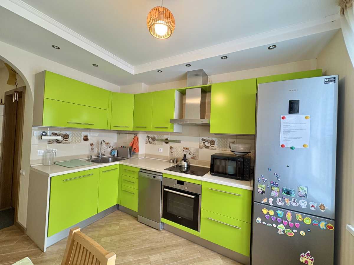 Аренда 3-комнатной квартиры 70 м², Красный пер., 7