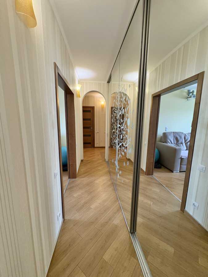 Аренда 3-комнатной квартиры 70 м², Красный пер., 7