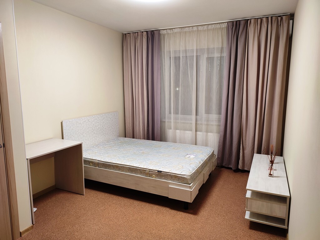 Продаж 1-кімнатної квартири 31.8 м², Первомайская вул., 25Б