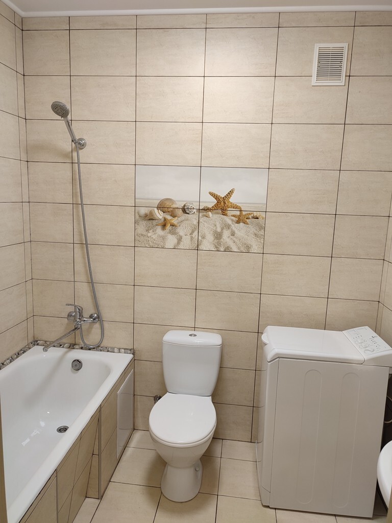 Продаж 1-кімнатної квартири 31.8 м², Первомайская вул., 25Б