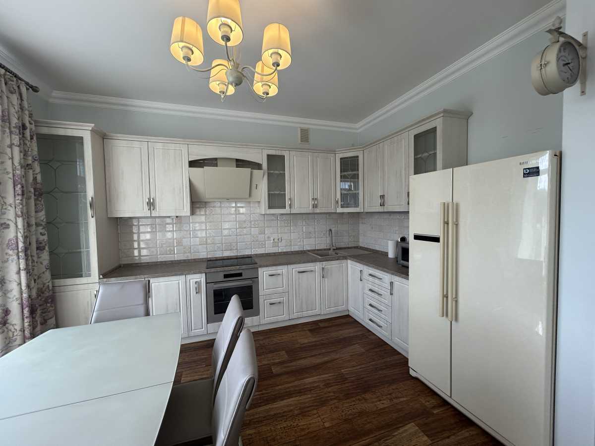 Аренда 3-комнатной квартиры 80 м², Павла Грабовского пер., 11