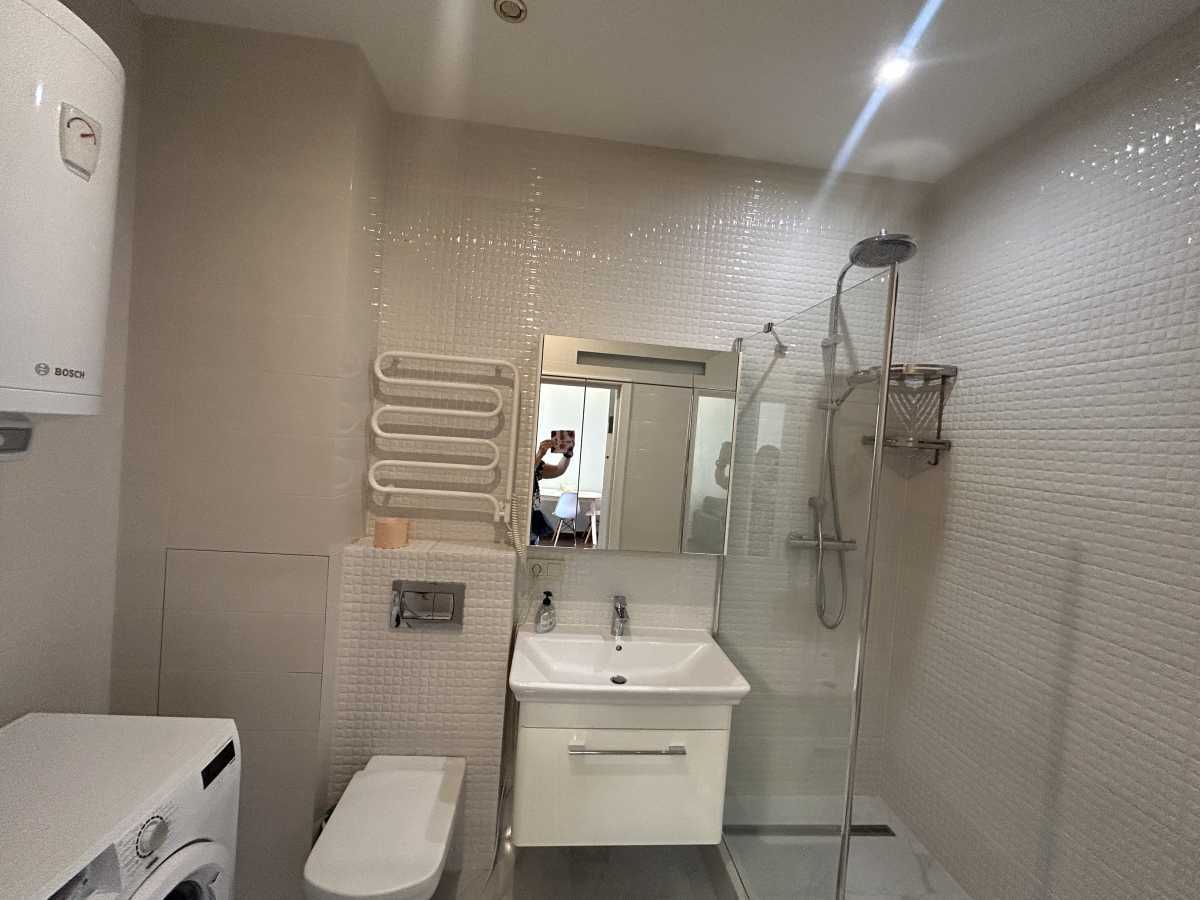 Оренда 2-кімнатної квартири 47 м², Джона Маккейна вул., 7