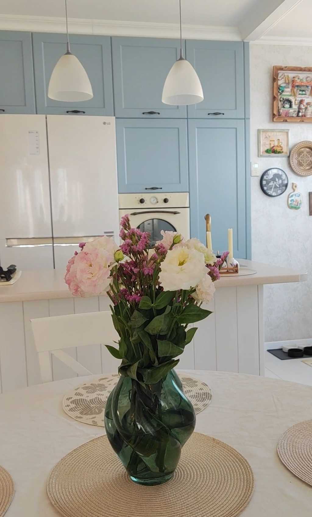 Продаж 3-кімнатної квартири 85 м², Виставкова вул., 14