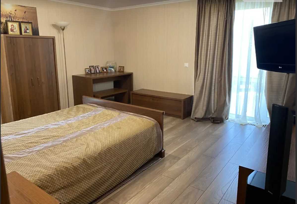 Продажа дома 350 м², Свободы ул.