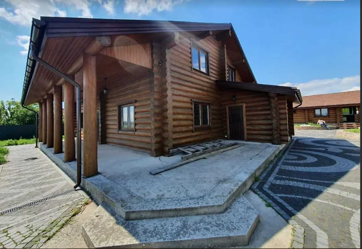 Продажа дома 200 м², Приміська