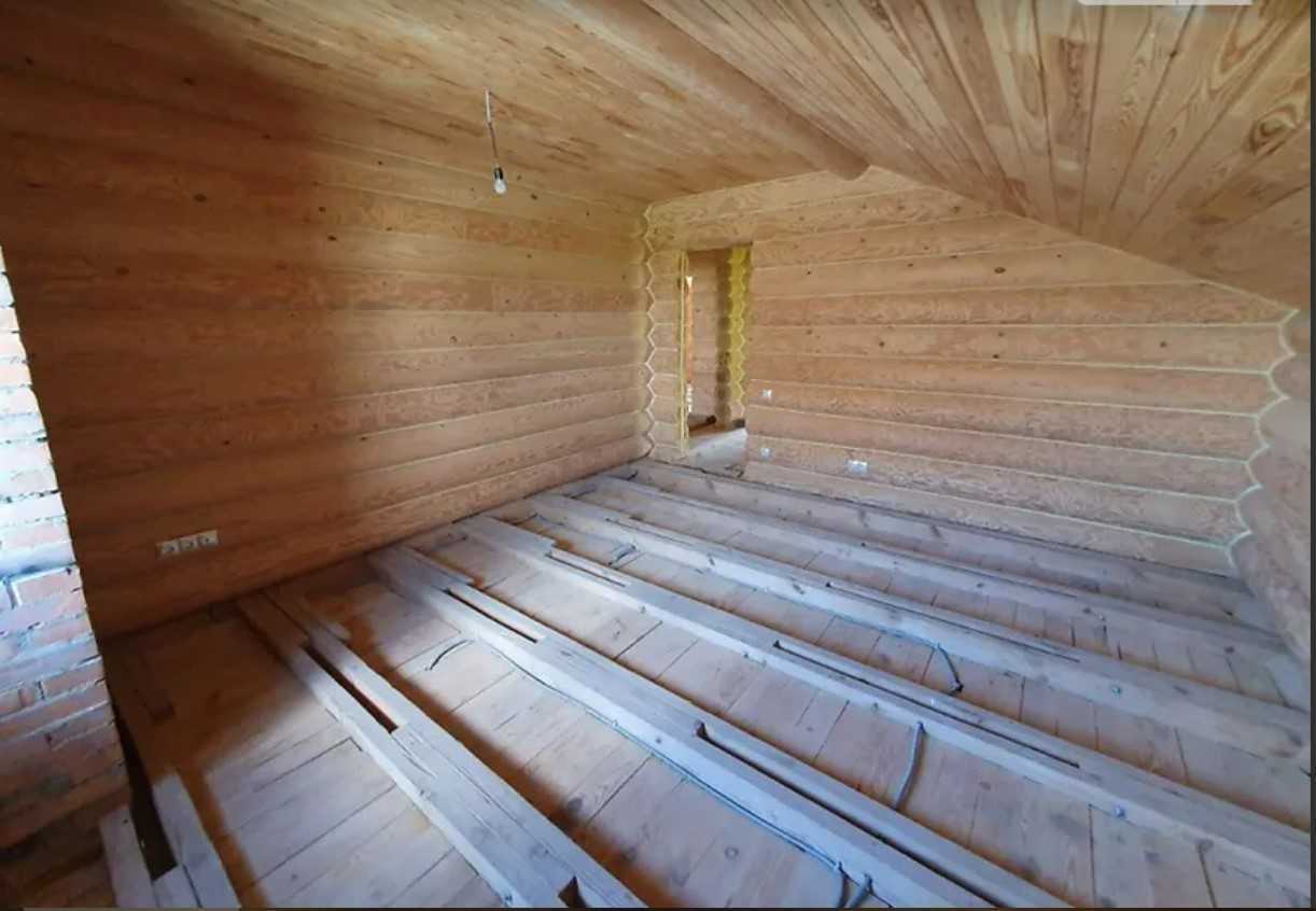 Продажа дома 200 м², Приміська