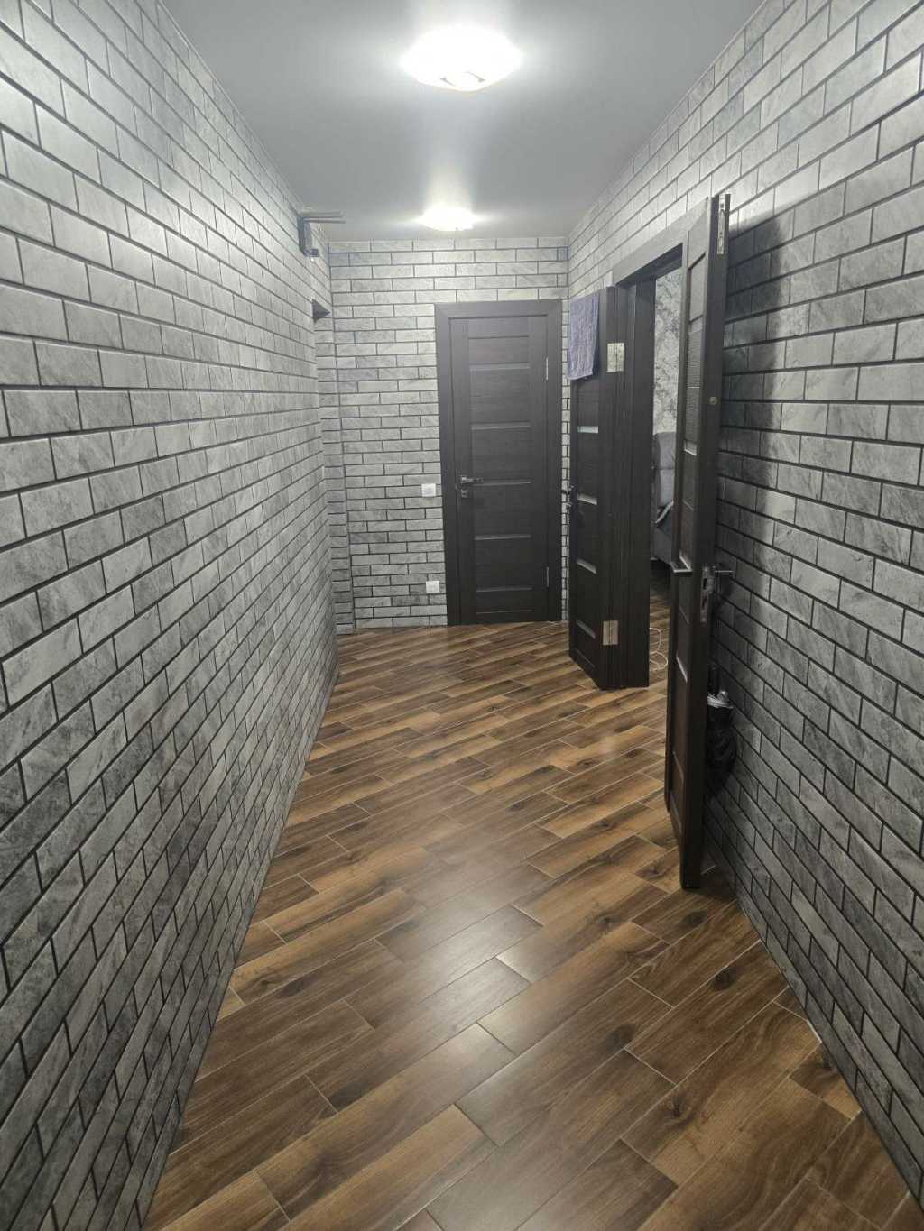 Продаж 2-кімнатної квартири 68 м², Бориспільська вул., 3/3А
