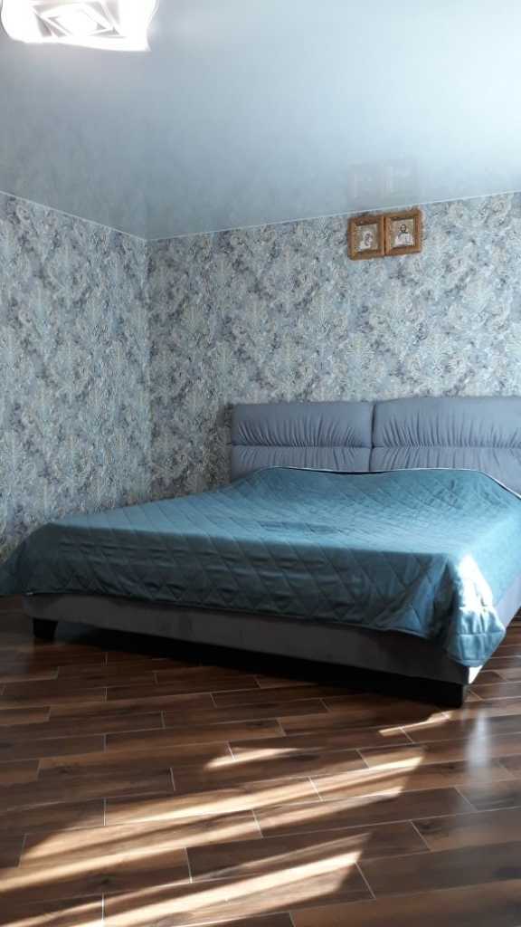 Продаж 2-кімнатної квартири 68 м², Бориспільська вул., 3/3А